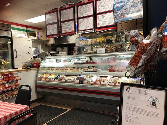 Francesco's Italian Deli & Pizzeria